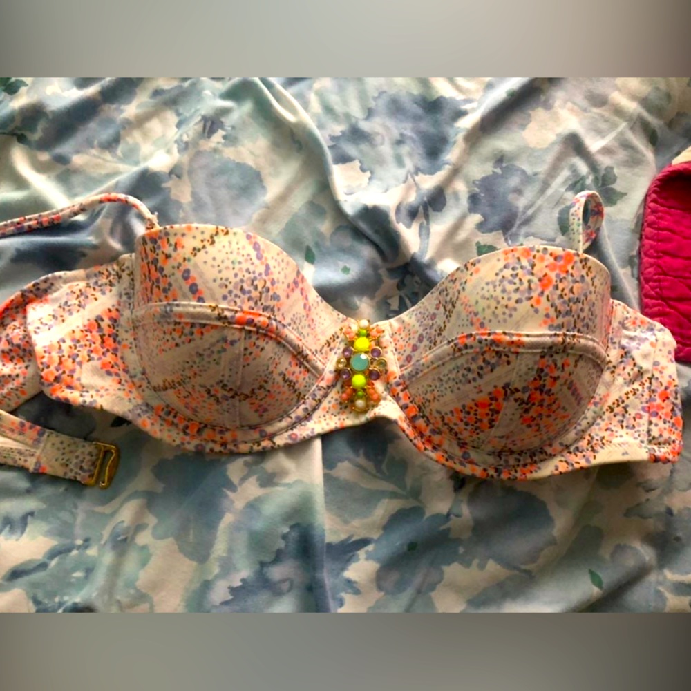 Victorias secret bikini top